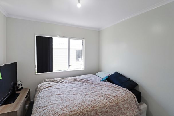 Tidy Four- Bedroom Home. - Photo 1
