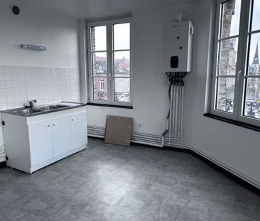 Location Appartement 3 pièces 66m² CAUDEBEC LES ELBEUF 76320 - Photo 4