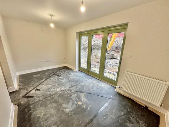 2 bedroom terraced house to rent - Photo 1