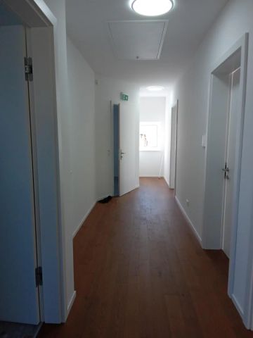 Traumhafte Dachterrassenwohnung mit Altbauflair - Erstbezug! - Photo 4
