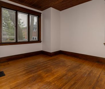 For Lease - 333 Millard Avenue Unit# Upper, Newmarket, Ontario - Photo 3