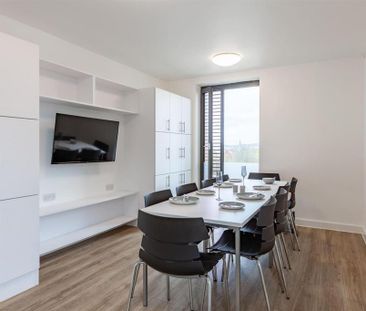 1 bedroom in a flat share to rent - Photo 6