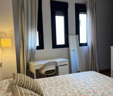 4 room luxury Flat for rent in Málaga, Andalusia - Photo 1