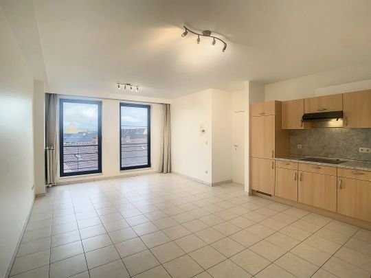 Appartement te huur - Foto 1