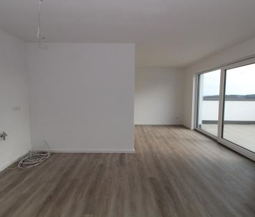 Neubauwohnung mit großzügigem Balkon und herrlicher Aussicht! - Photo 1