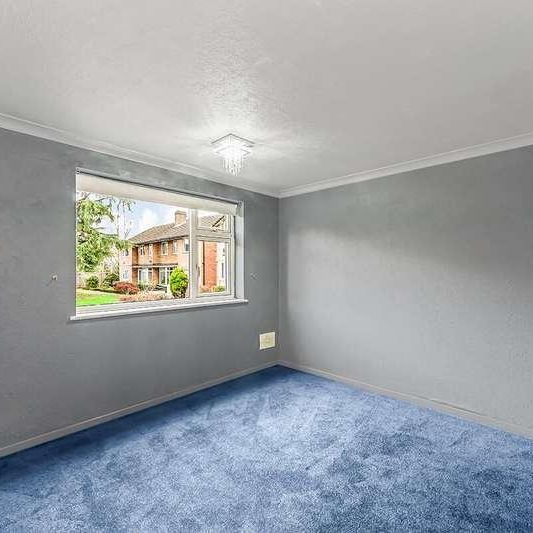 Craig Gardens, South Woodford, E18 - Photo 1