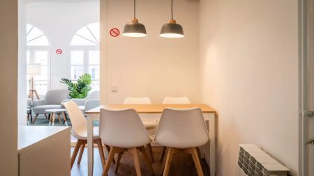 Room in a shared 7-bedroom apartment for rent in La Dreta de l'Eixample - Foto 3
