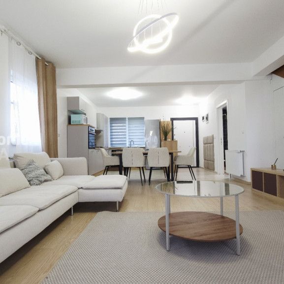 Vila moderna 126 MP | Tunari | Curte 145 MP | First Rent - Fotografie 1