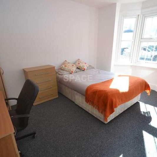 Donnington Road, University, Reading, Berkshire, RG1 - Photo 1