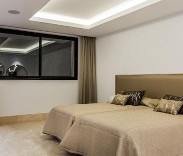 6 bedroom luxury Villa for rent in The Golden Mile, Marbella, Andal... - Foto 4