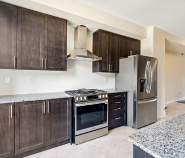 For Lease - 101 Stauffer Crescent, Markham, Ontario - Photo 3