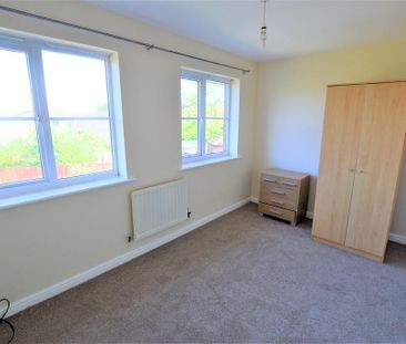 2 bedroom semi-detached house to rent - Photo 3