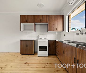 Well-Presented 2-Bedroom Home in a Convenient Location - Photo 5