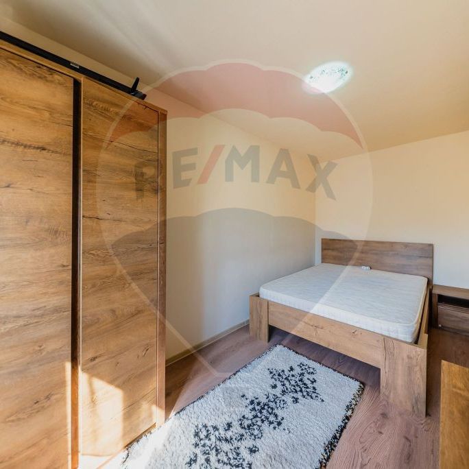 Apartament cu doua camere de inchiriat in zona Intim - Fotografie 1