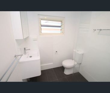 1 Enfield Street, Mount Gravatt East, Qld 4122 - Photo 2