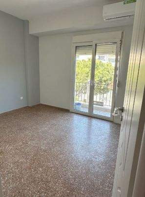 Διαμέρισμα για ενοικίαση Τζιτζιφιές (Καλλιθέα) - Photo 1