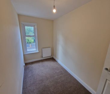 3 bedroom house to rent - Photo 3