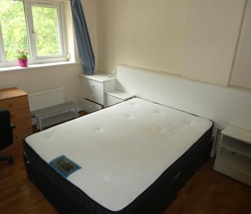 7 bedroom semi-detached house to rent - Photo 3