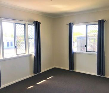 Charming House in Prime Location - 1/51 Killarney Avenue, Darra - Photo 3