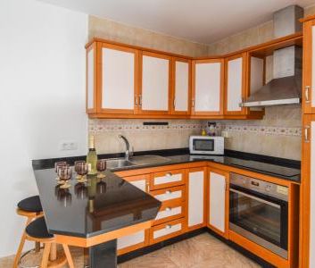 Rental in Loma 2: Duplex-style house, large terrace, sea views and ... - Photo 4