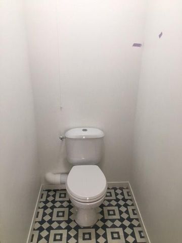 Location Appartement 3 pièces 64m² JOUE LES TOURS 37300 - Photo 4