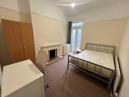 Gordon Avenue, SO14 - Photo 2