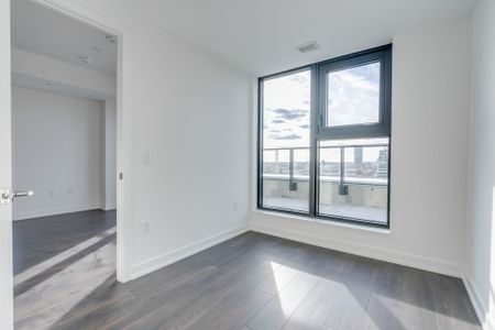 For Lease - 801 The Queensway N/A Unit# 915, Toronto, Ontario - Photo 2