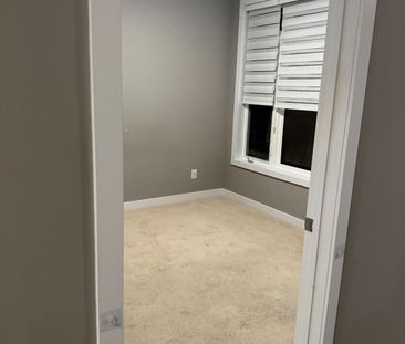 For Lease - 457 Plains Road Unit# 320, Burlington, Ontario - Photo 3