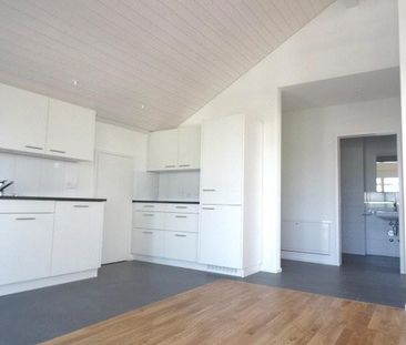 Tolle 2.5-ZW im DG / 4. OG à 47 m² mit Balkon - Photo 3