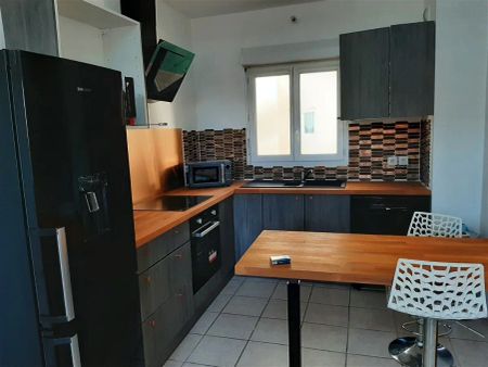 Location appartement 2 pièces - 46m² à Bourgoin-jallieu (38300) - Photo 3