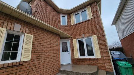 For Lease - 189 Timberlane Drive Unit# Main, Brampton, Ontario - Photo 3