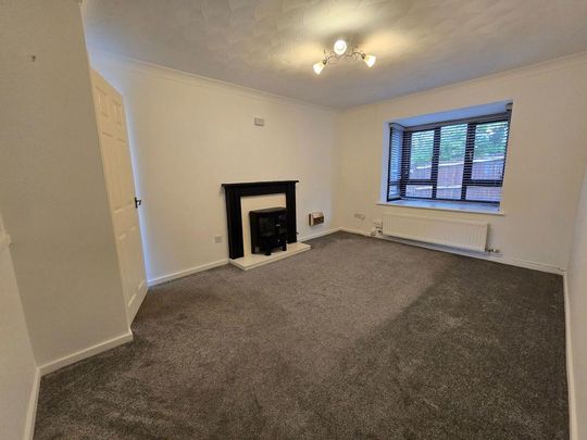 2 bedroom semi-detached bungalow to rent - Photo 1