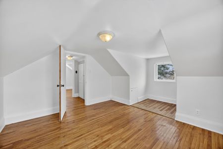 For Lease - 114 Burton Avenue, Barrie, Ontario - Photo 5