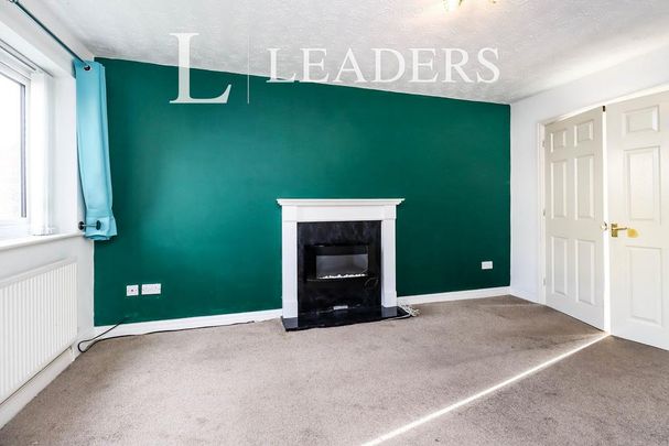 3 bedroom detached house to rent - Photo 1