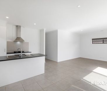 12 Louie Street, Deanside - Photo 4