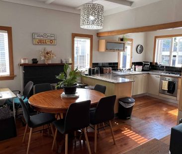 Charming Character Bungalow - Photo 4