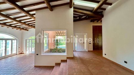 Villa unifamiliare largo Dell' Olgiata 15, Olgiata, Roma - Photo 4