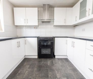 3 bedroom End of terrace house to rent - Photo 5