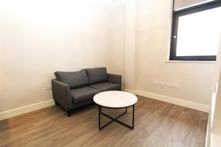 Studio to rent - Photo 4