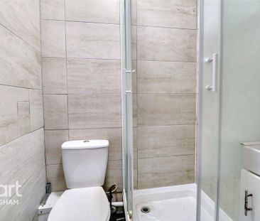 1 bedroom coach house to rent - Photo 6