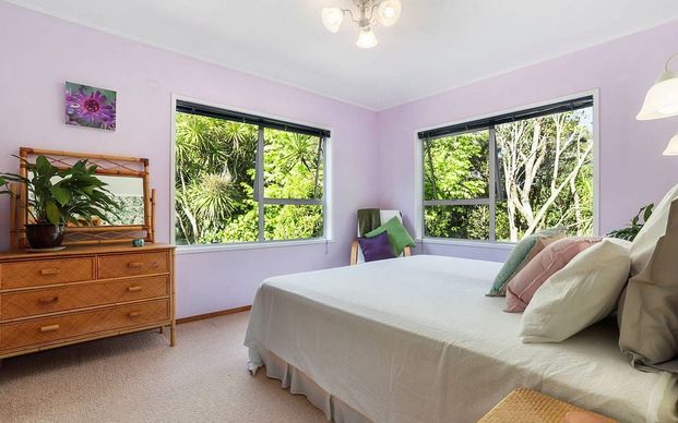 Mid Century Furnished Retreat with Views & Garden - Photo 1