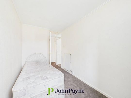 2 bedroom maisonette to rent - Photo 1