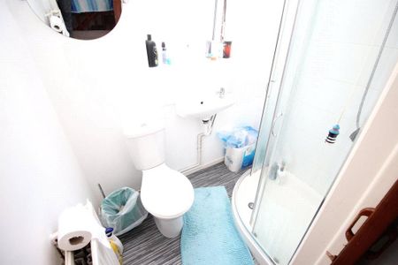 3 bedroom house to rent - Photo 3