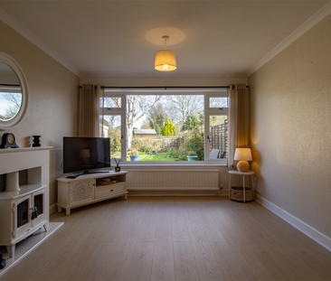 2 bedroom semi-detached bungalow to rent - Photo 1