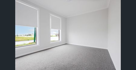 STUNNING FAMILY HOME - Photo 3