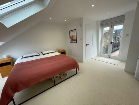 3 Bed Terraced House, London, SW6 - Photo 5