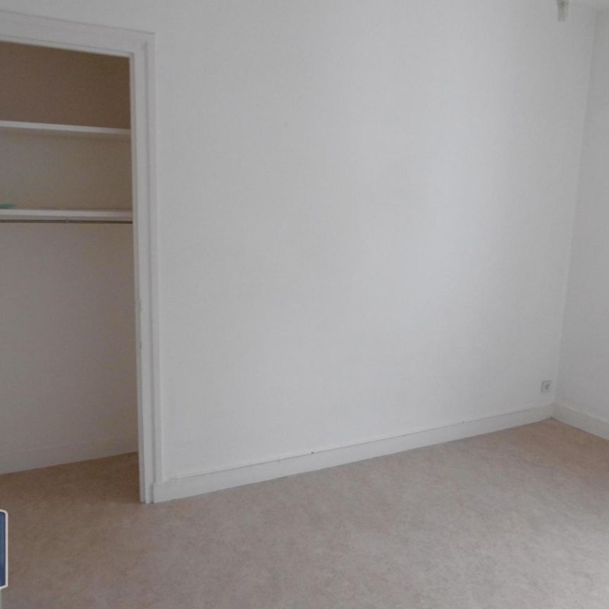 Location Appartement 1 pièce 22m² ST ETIENNE 42000 - Photo 1