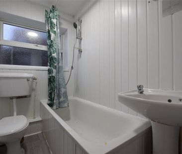 1 bedroom ground floor flat to rent - Photo 5