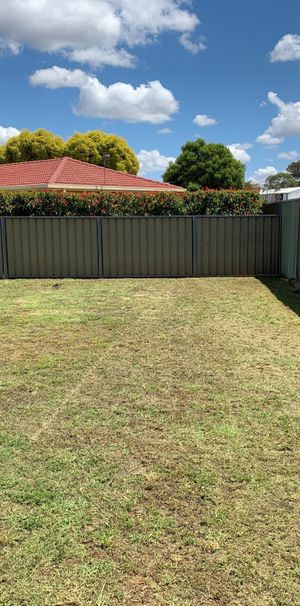 2Bed Unit With Yard & Lock-up Garage - Photo 1