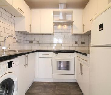 2 bedroom house to rent - Photo 2